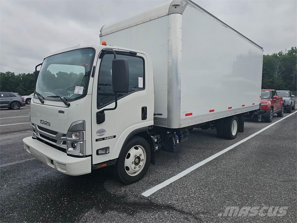 Isuzu NRR 貨箱式卡車