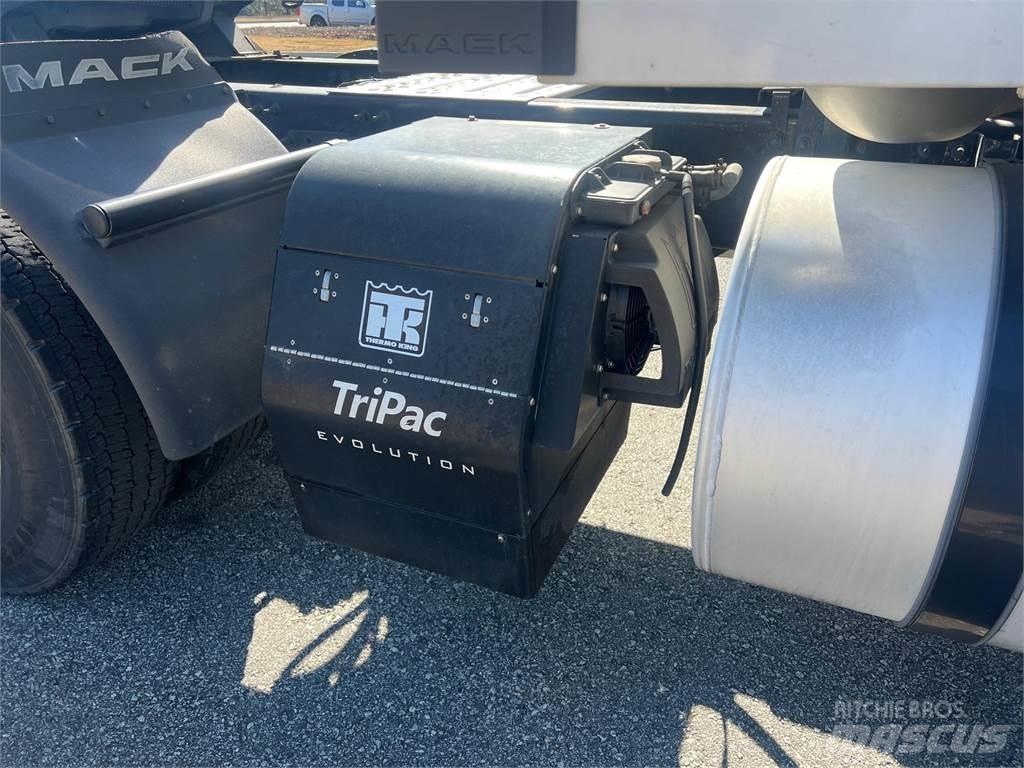 Mack AN64T 曳引機組件