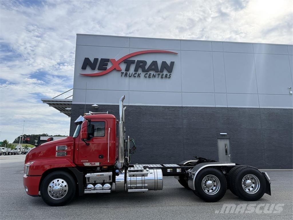 Mack AN64T 曳引機組件