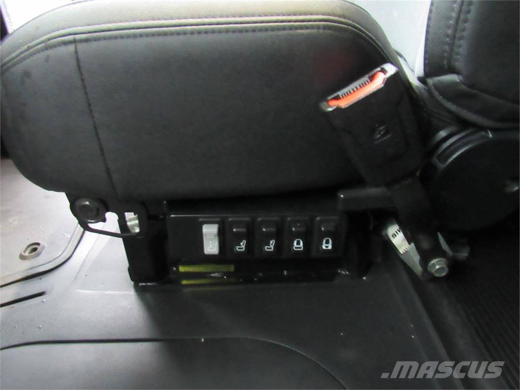 Mack AN64T 曳引機組件