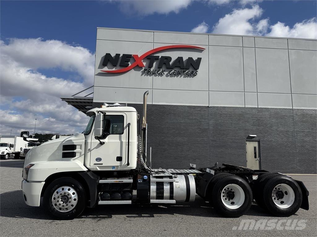 Mack AN64T 曳引機組件