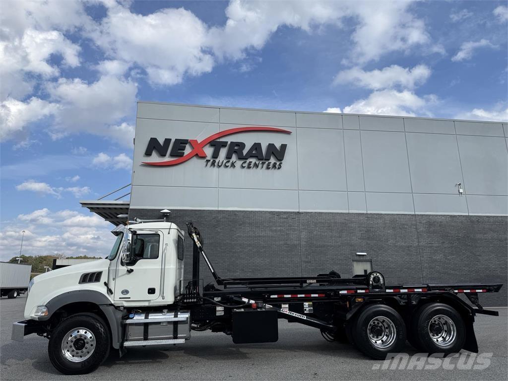 Mack GR64BR 其他貨車