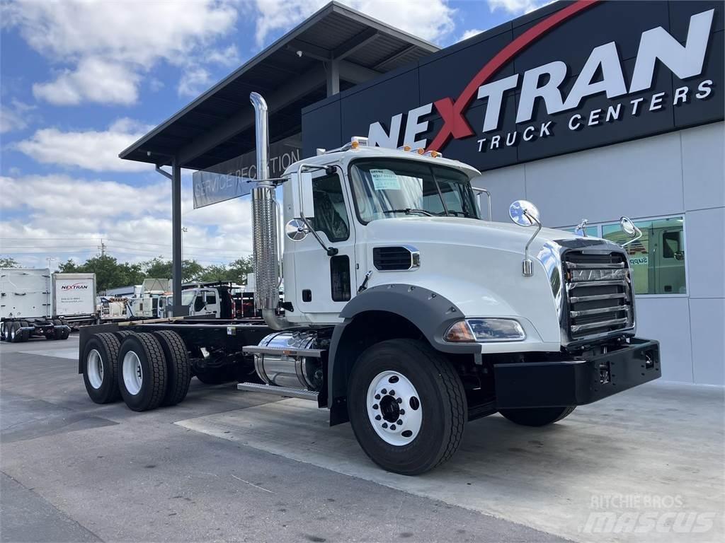 Mack GR64BRX 商用底盤車