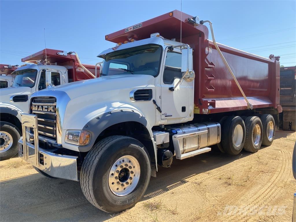 Mack GR64F 傾卸式卡車
