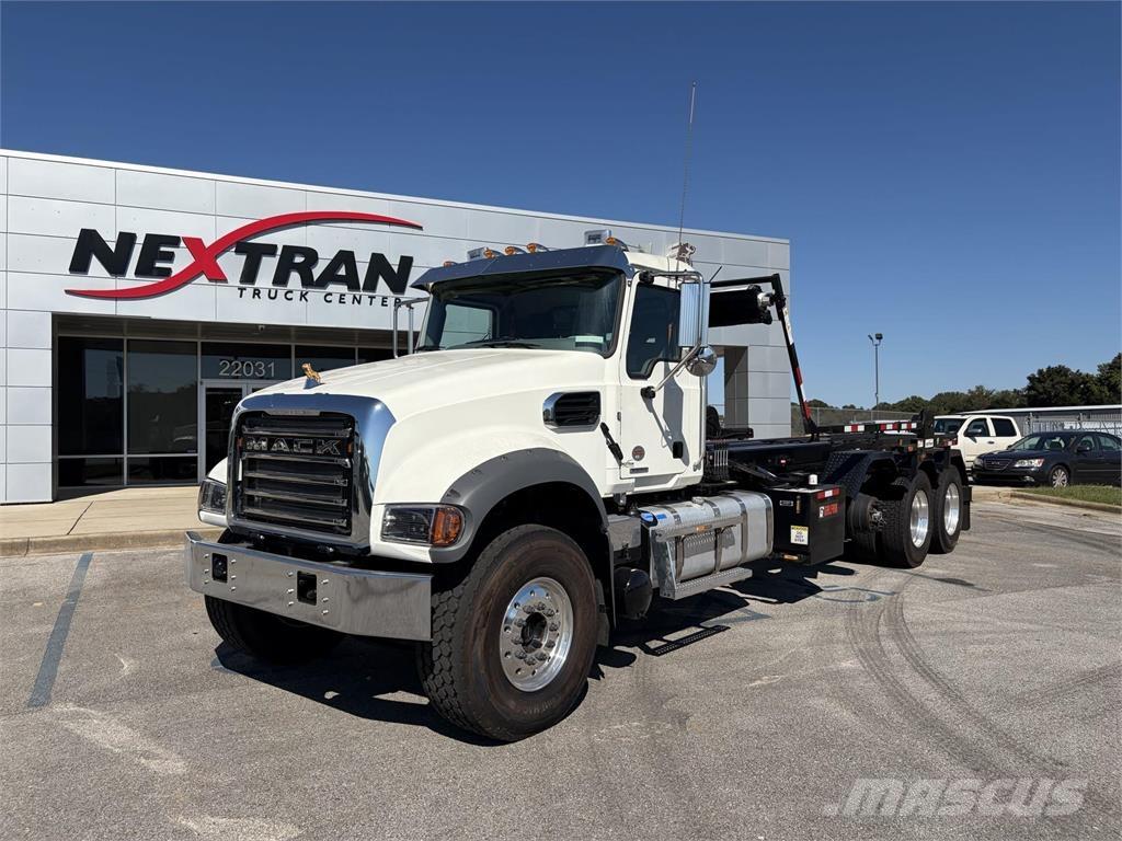 Mack GR64F 其他貨車