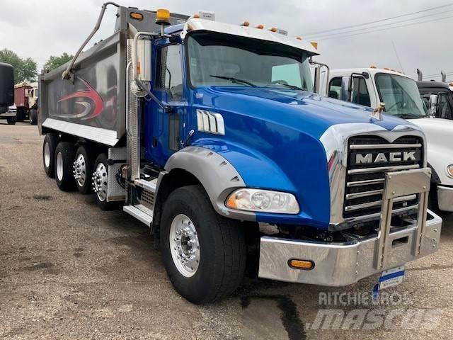 Mack Granite 商用底盤車