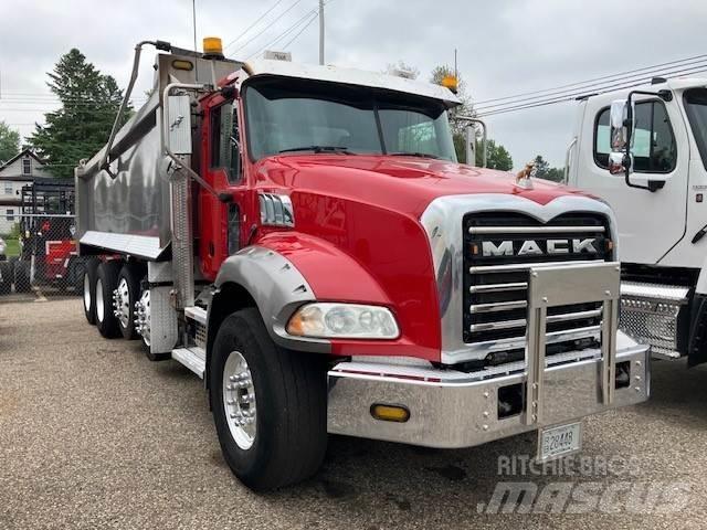 Mack GU800 商用底盤車
