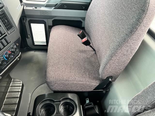 Mack MD6 42R 商用底盤車