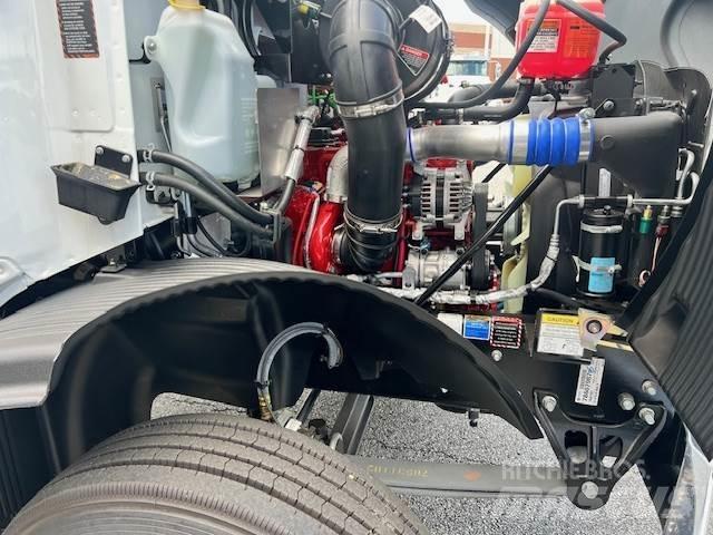 Mack MD6 42R 商用底盤車