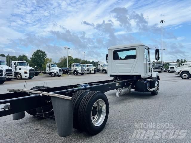 Mack MD6 42R 商用底盤車