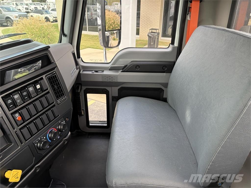 Mack MD6 42R 其他貨車