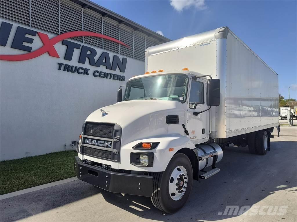Mack MD6 42R 貨箱式卡車