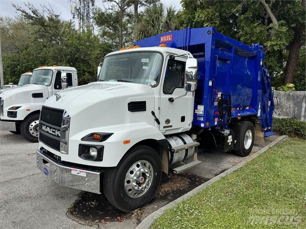 Mack MD7 42R 其他貨車
