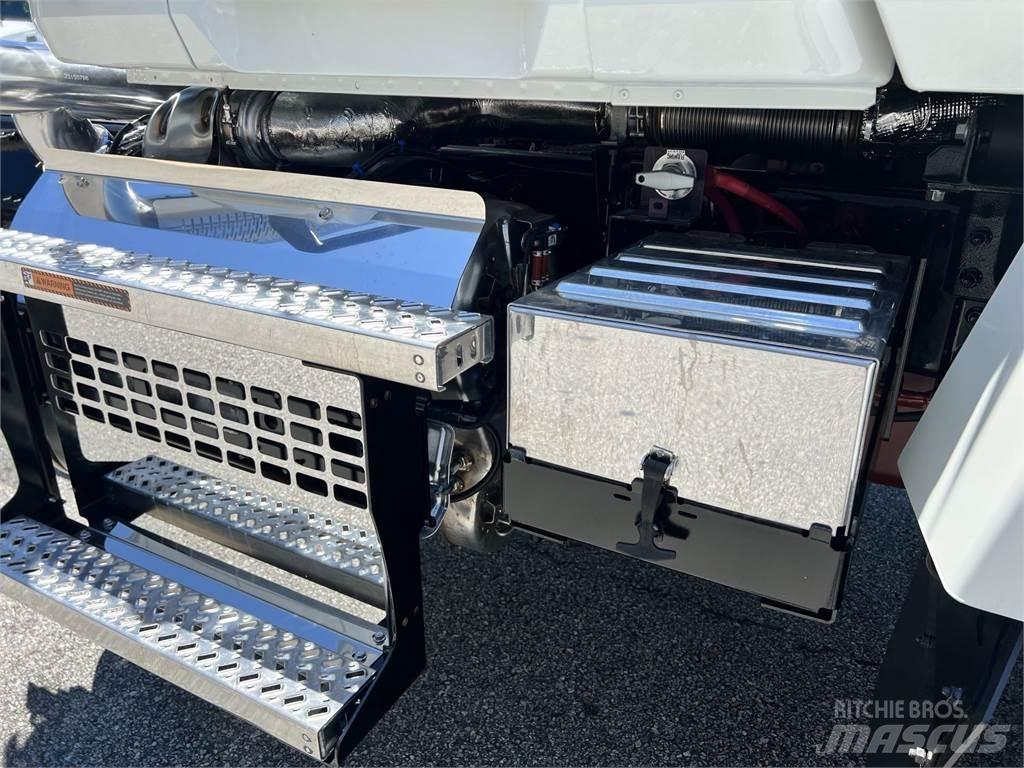 Mack PI64T 曳引機組件