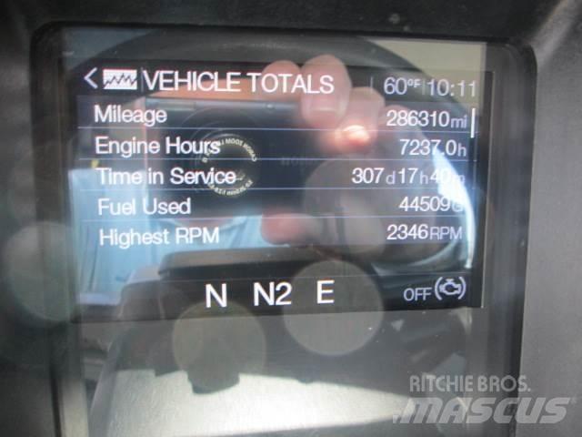 Mack PI64T 曳引機組件