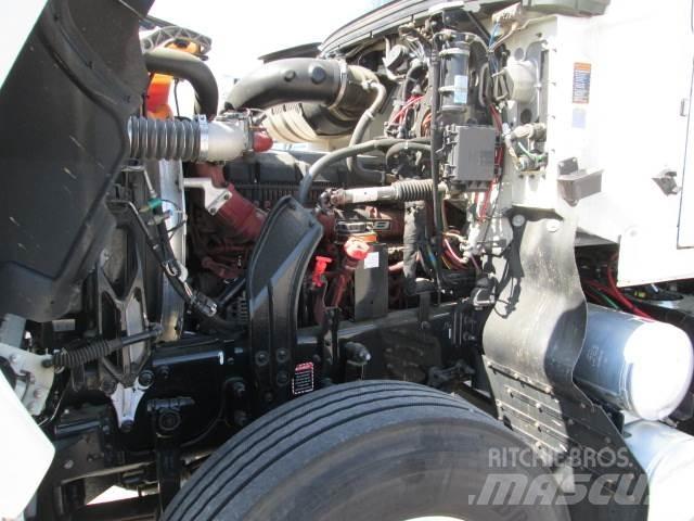 Mack PI64T 曳引機組件