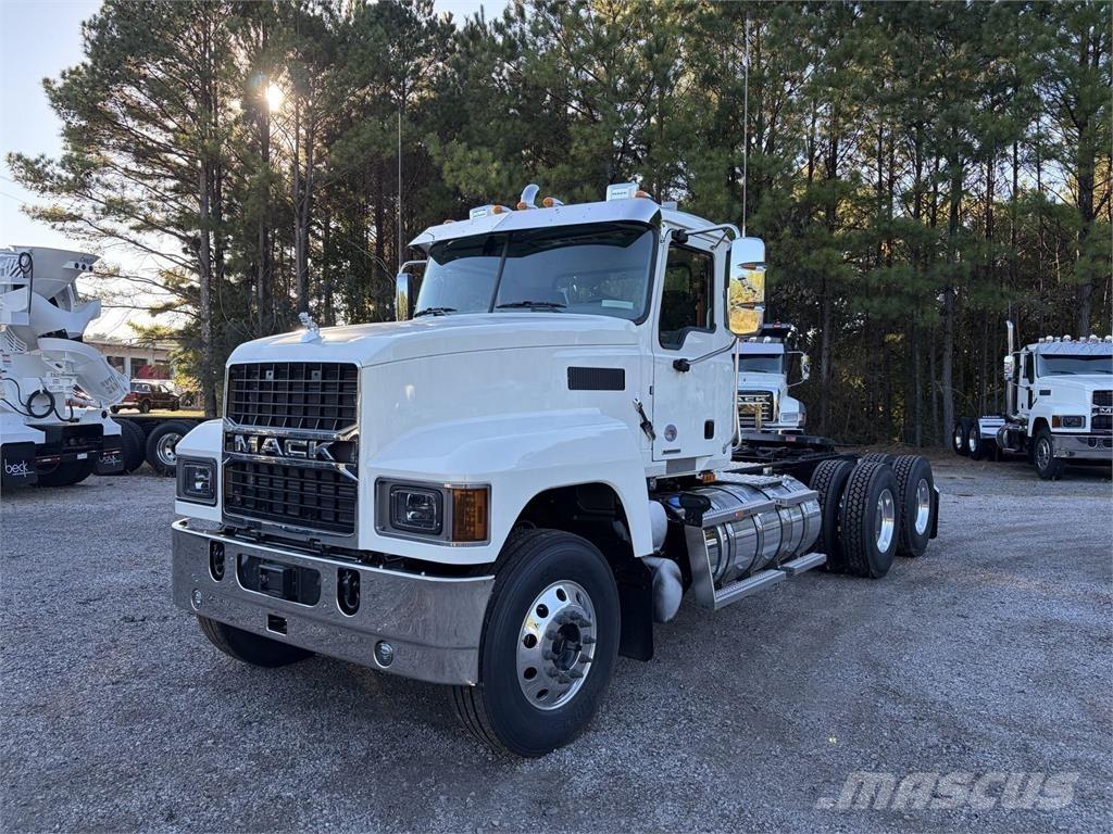 Mack PI64T 曳引機組件