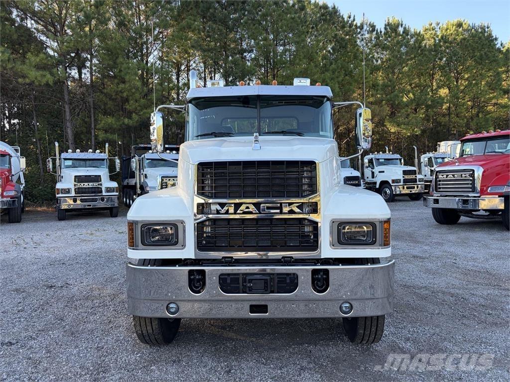 Mack PI64T 曳引機組件