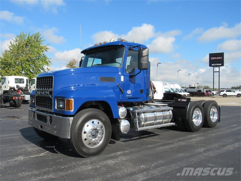 Mack PI64T 曳引機組件