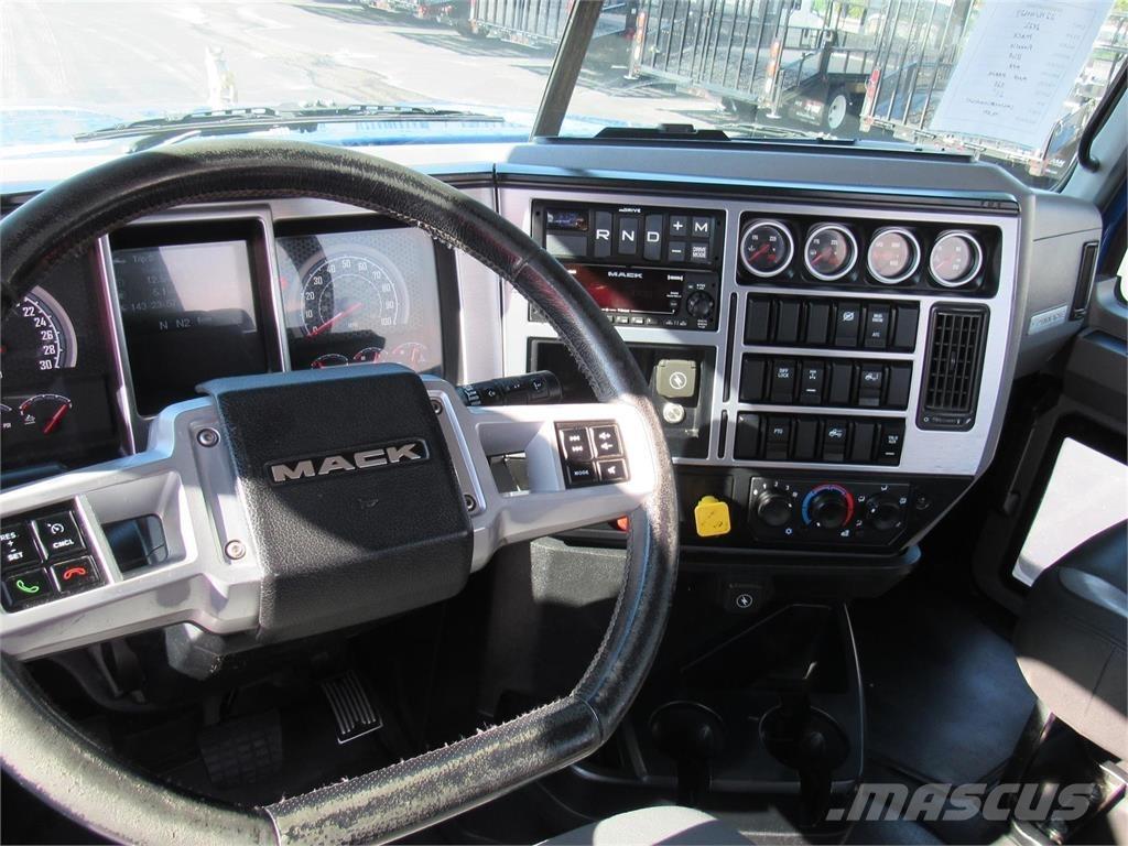 Mack PI64T 曳引機組件