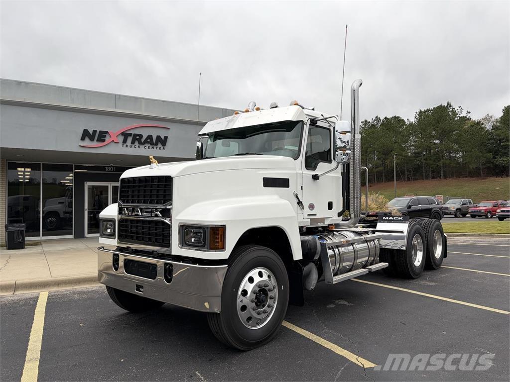 Mack PI64T 曳引機組件