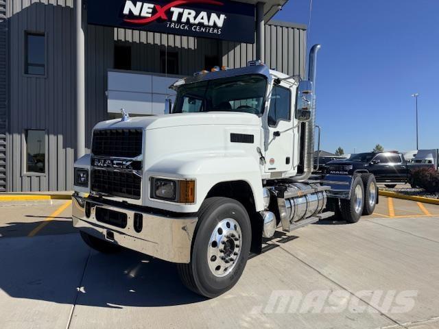 Mack PI64T 曳引機組件