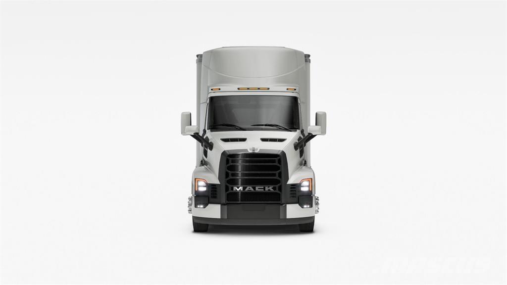 Mack PR64T 曳引機組件