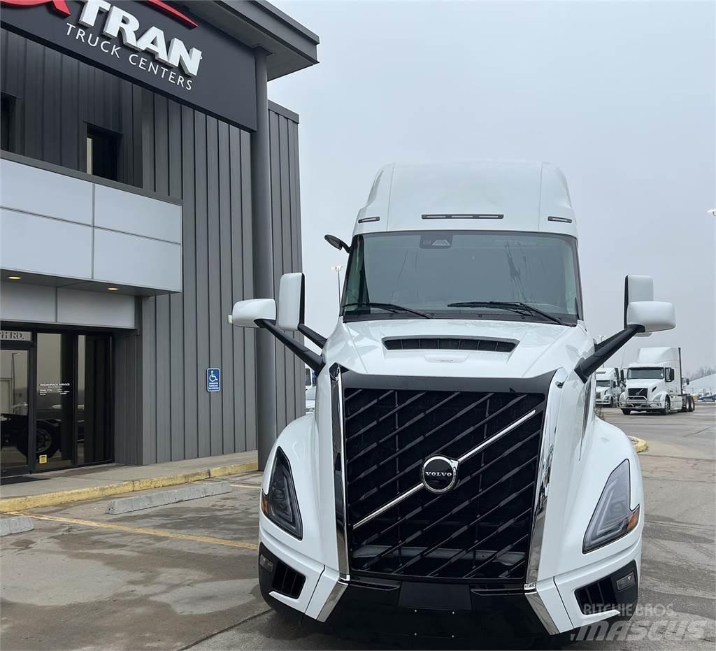Volvo NEW VNL860 曳引機組件
