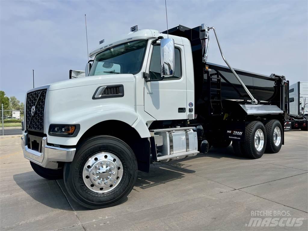 Volvo VHD64F300 傾卸式卡車