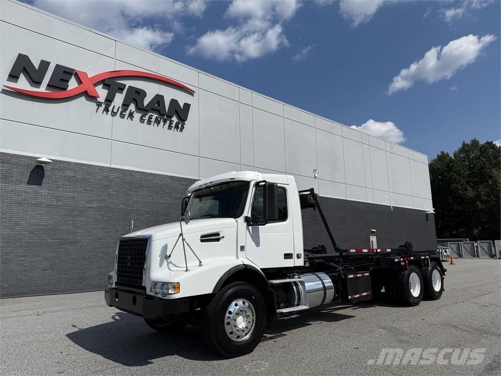 Volvo VHD64F300 其他貨車