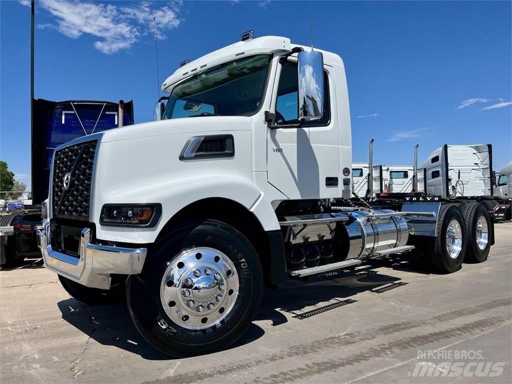 Volvo VHD64FT300 曳引機組件