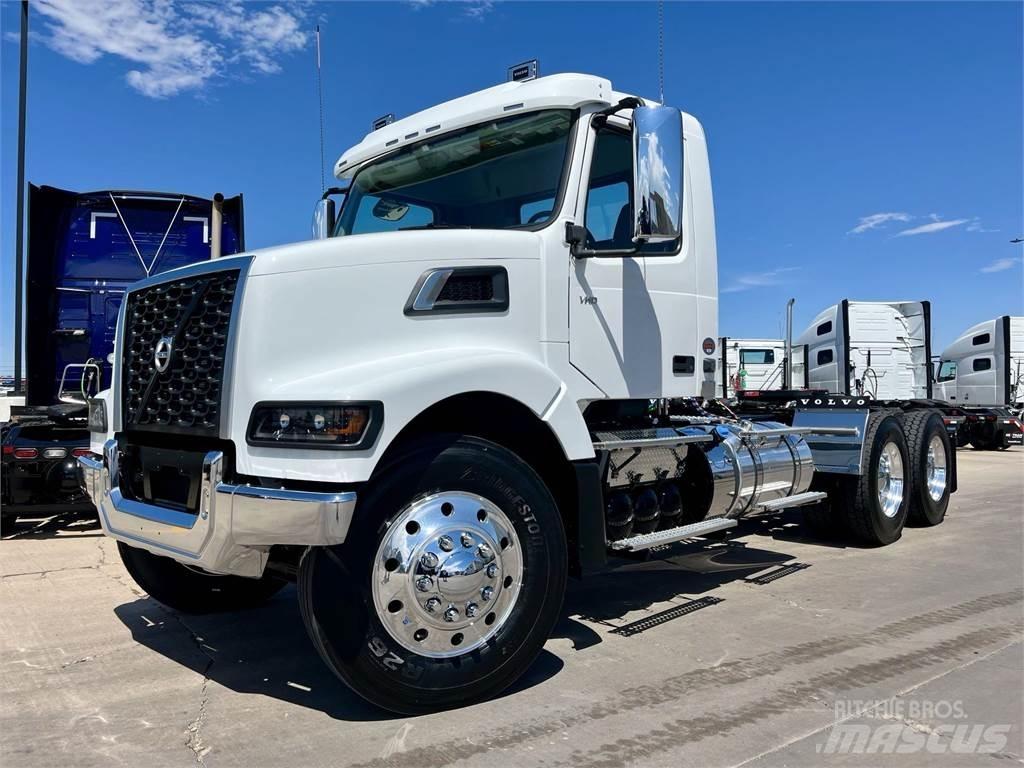 Volvo VHD64FT300 曳引機組件