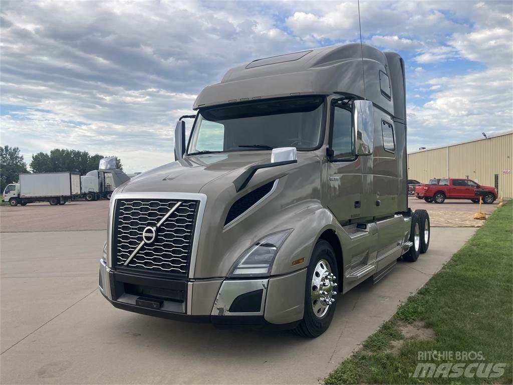 Volvo VN 曳引機組件