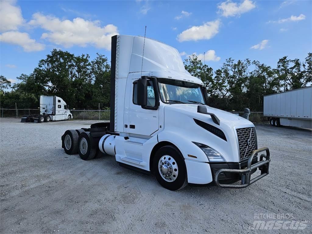 Volvo VNL64T300 曳引機組件