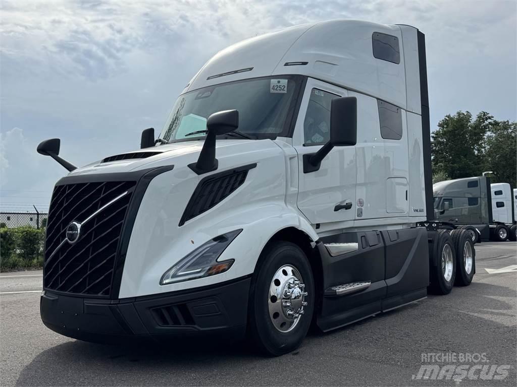 Volvo VNL64T660 曳引機組件