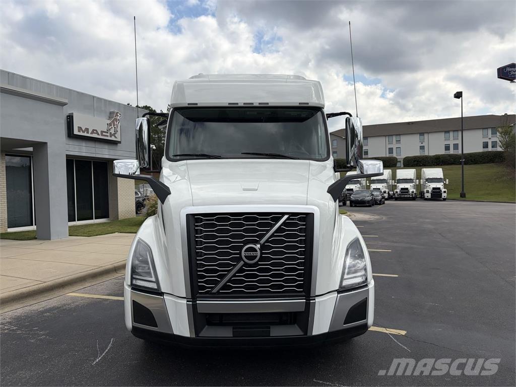 Volvo VNL64T740 曳引機組件