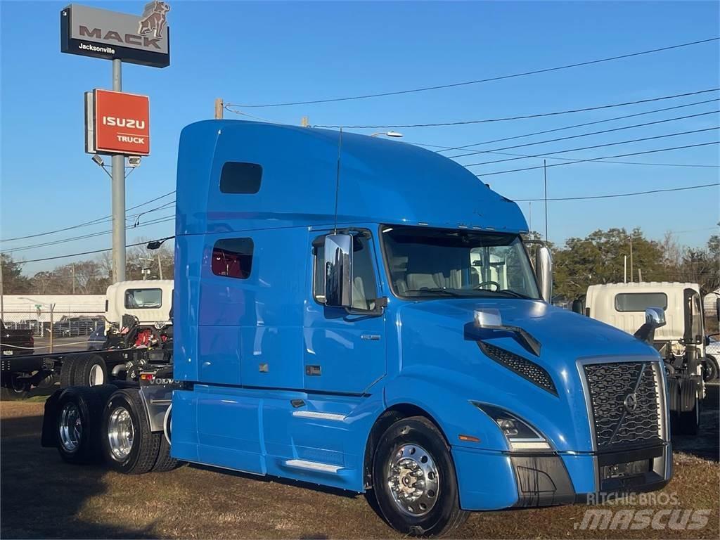 Volvo VNL64T760 曳引機組件