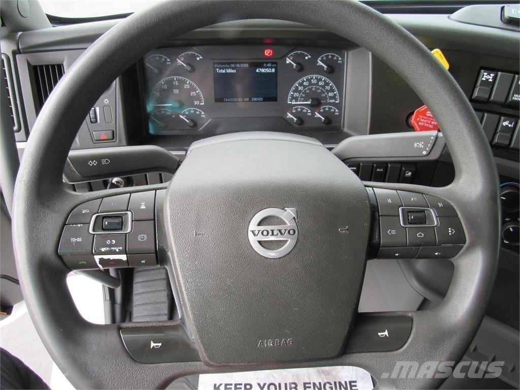 Volvo VNL64T760 曳引機組件