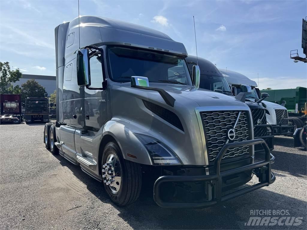 Volvo VNL64T760 曳引機組件