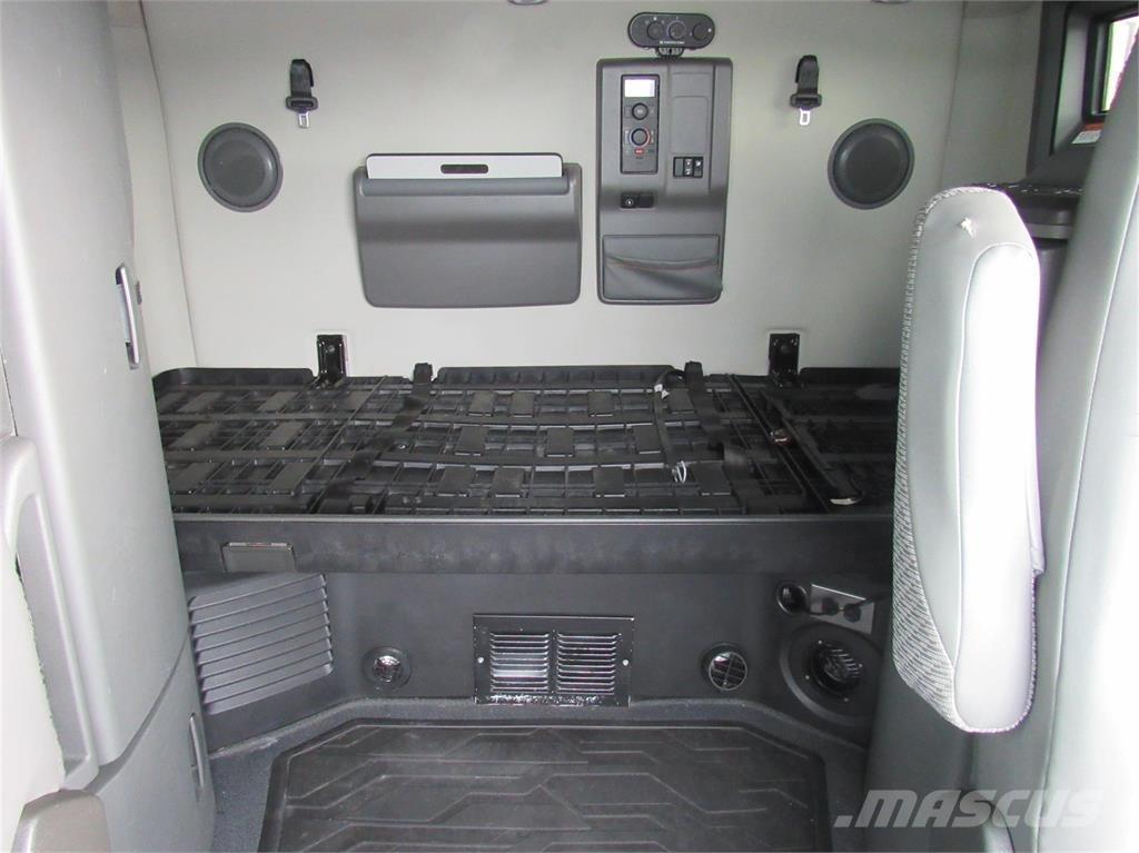 Volvo VNL64T760 曳引機組件