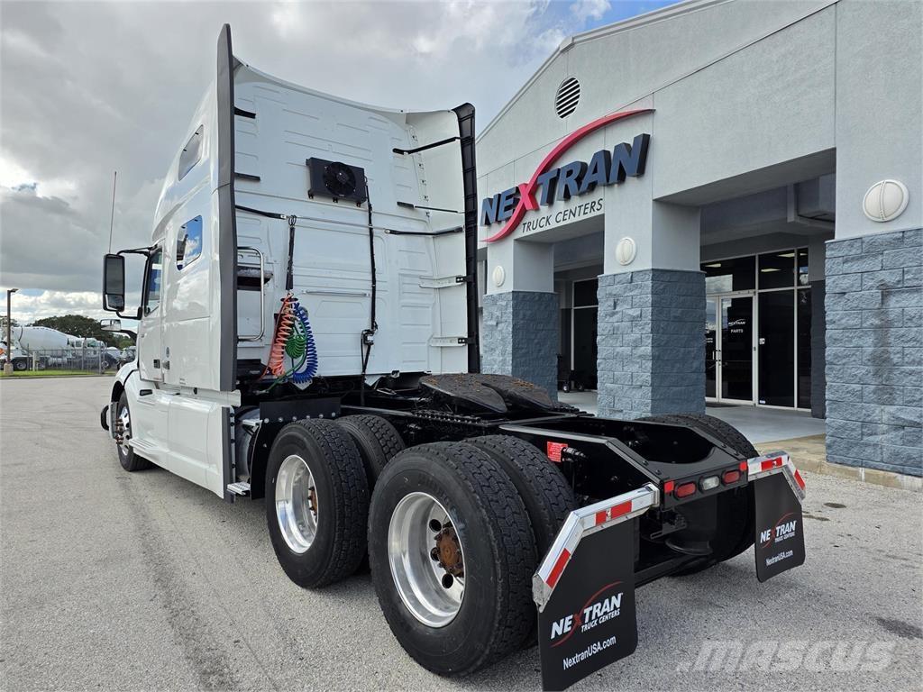 Volvo VNL64T760 曳引機組件