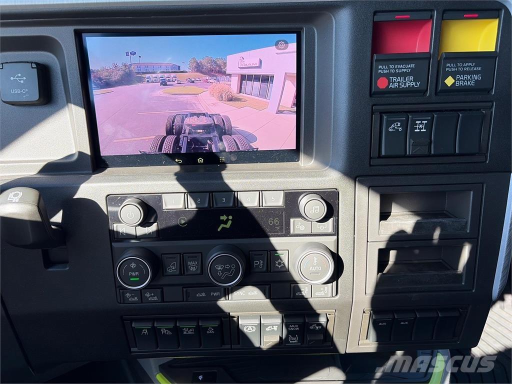 Volvo VNL64T860 曳引機組件