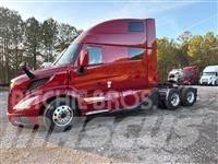 Volvo VNL64T860 曳引機組件