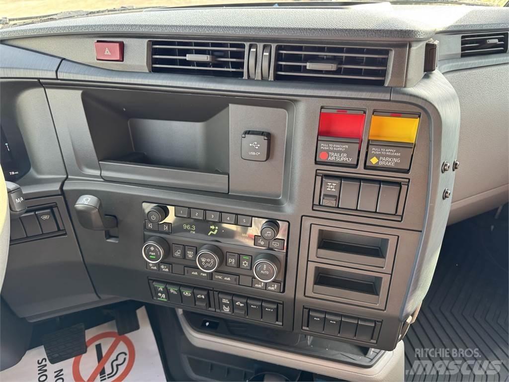 Volvo VNL64T860 曳引機組件