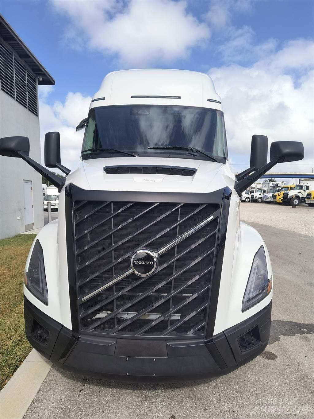 Volvo VNL64T860 曳引機組件