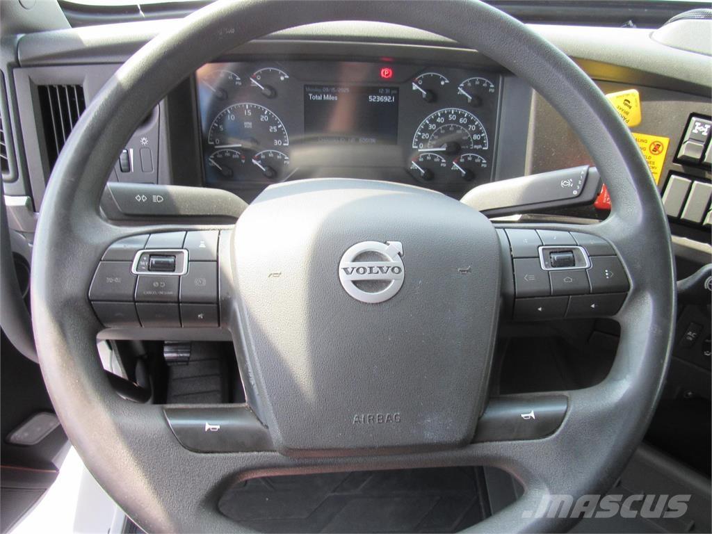 Volvo VNL64T860 曳引機組件