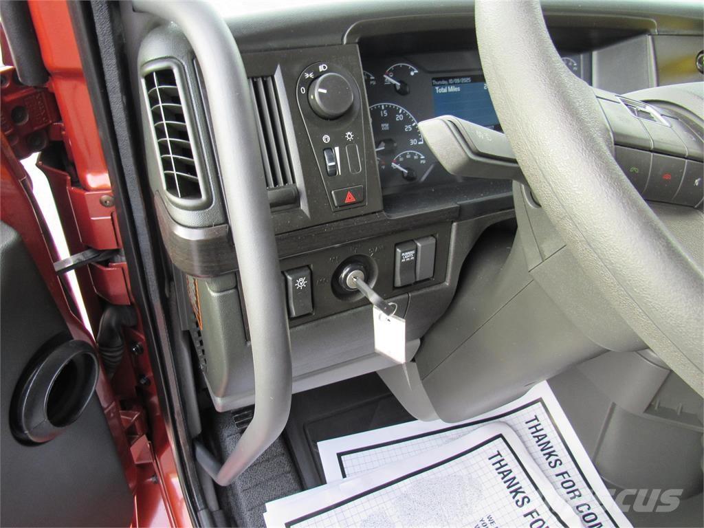 Volvo VNL64T860 曳引機組件