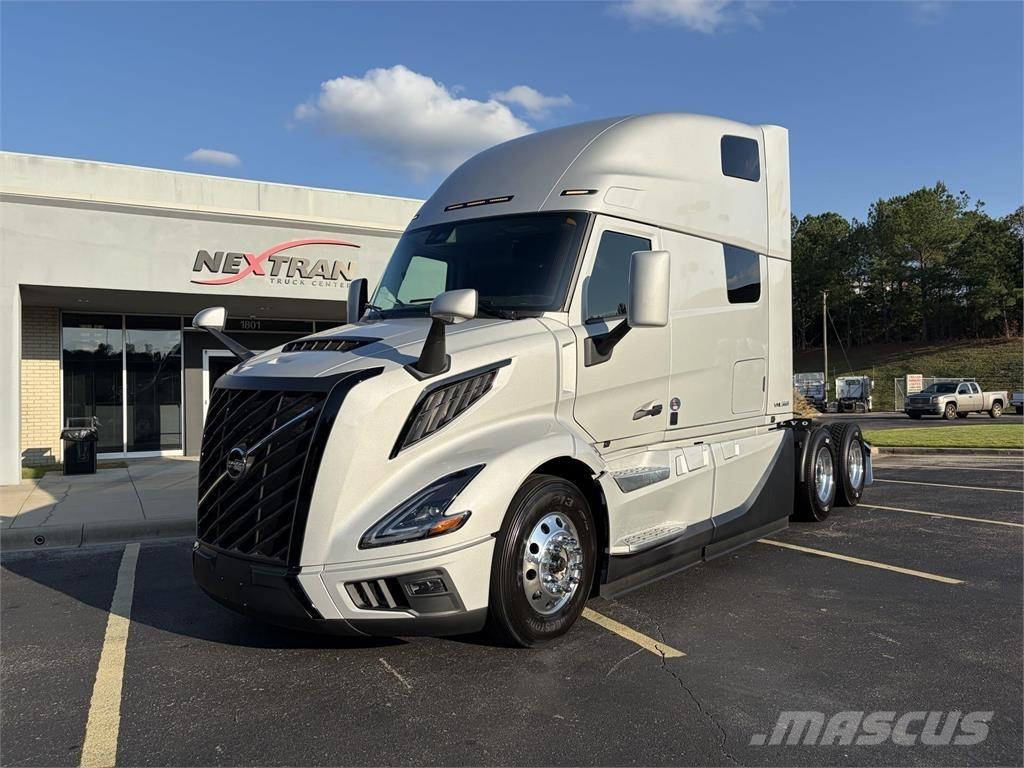 Volvo VNL64T860 曳引機組件