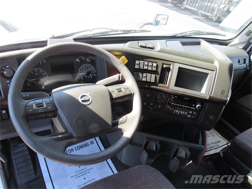 Volvo VNL64T860 曳引機組件