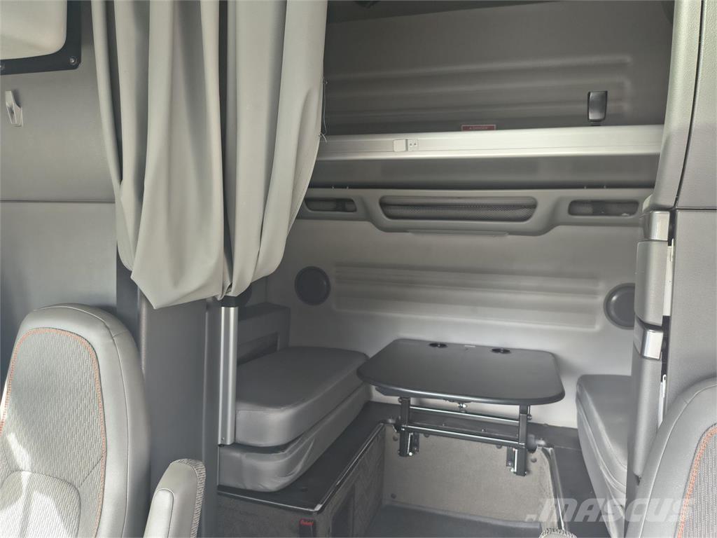 Volvo VNL64T860 曳引機組件